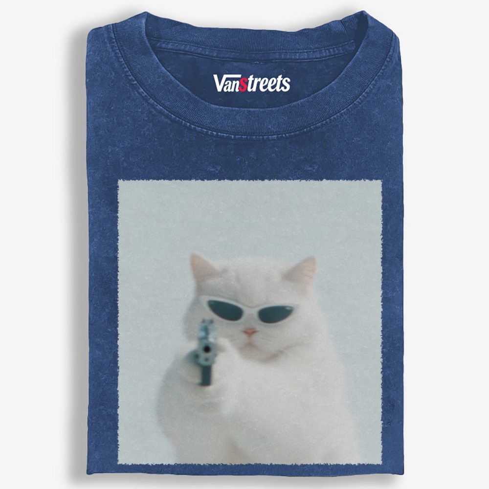 Cool White Cat Retro Washed T-Shirt | 100% Cotton | Streetwear Essential