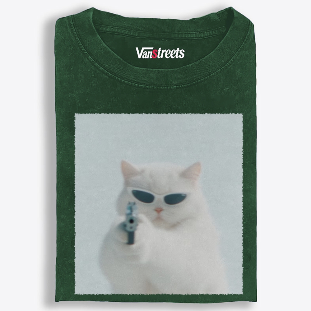 Cool White Cat Retro Washed T-Shirt | 100% Cotton | Streetwear Essential