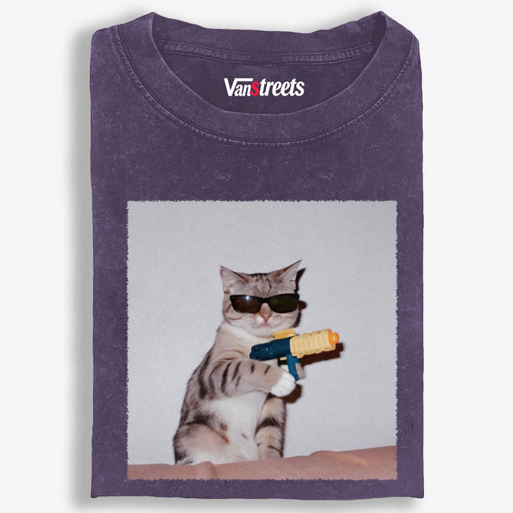 Sunglasses Water Gun Cat Retro Washed T-Shirt | 100% Cotton | Streetwear Essential
