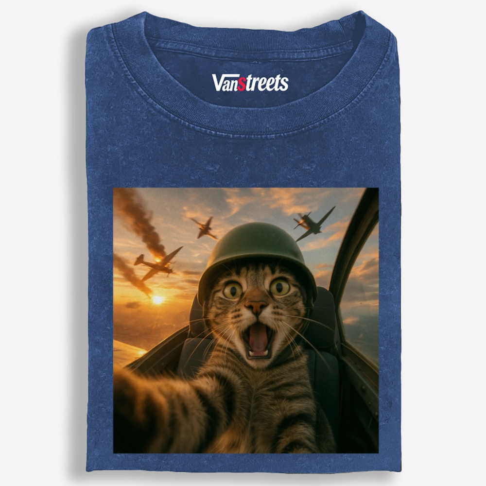 Dogfight Selfie Cat Retro Washed T-Shirt | 100% Cotton | Streetwear Essential