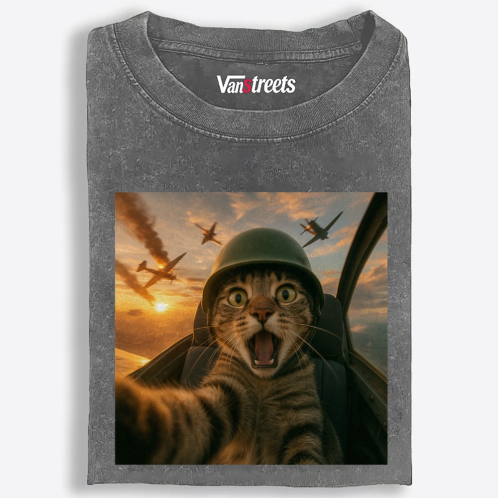 Dogfight Selfie Cat Retro Washed T-Shirt | 100% Cotton | Streetwear Essential