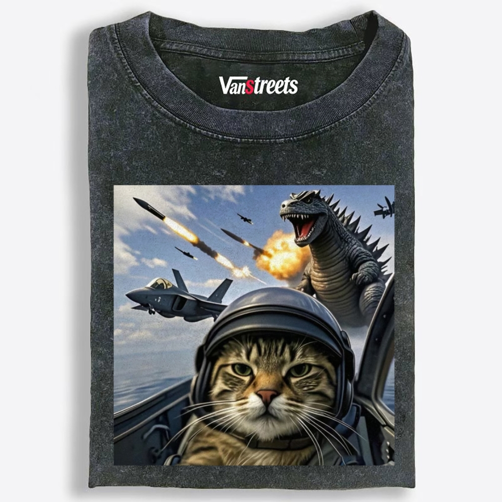 Kaiju Pilot Cat Retro Washed T-Shirt | 100% Cotton | Streetwear Essential