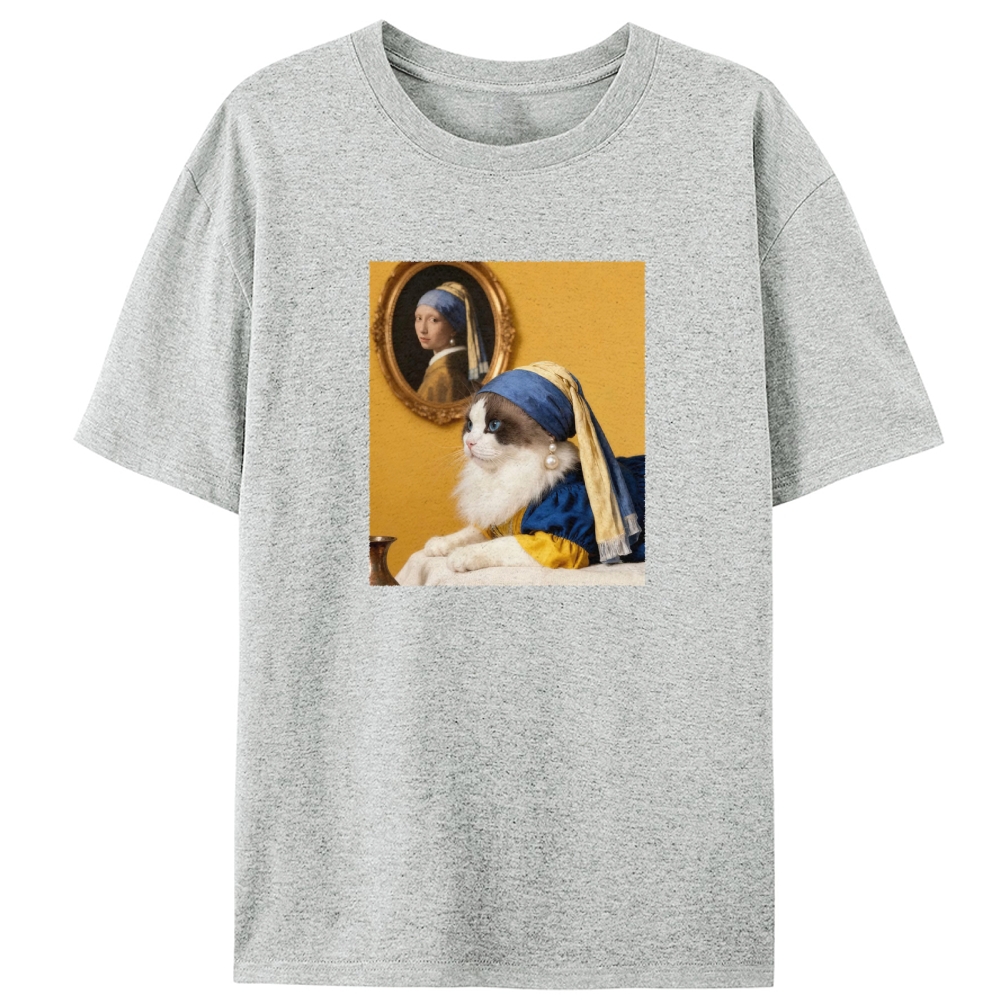 Cat with a Pearl Earring Retro Designed for Women - Slim Fit Cotton Tee