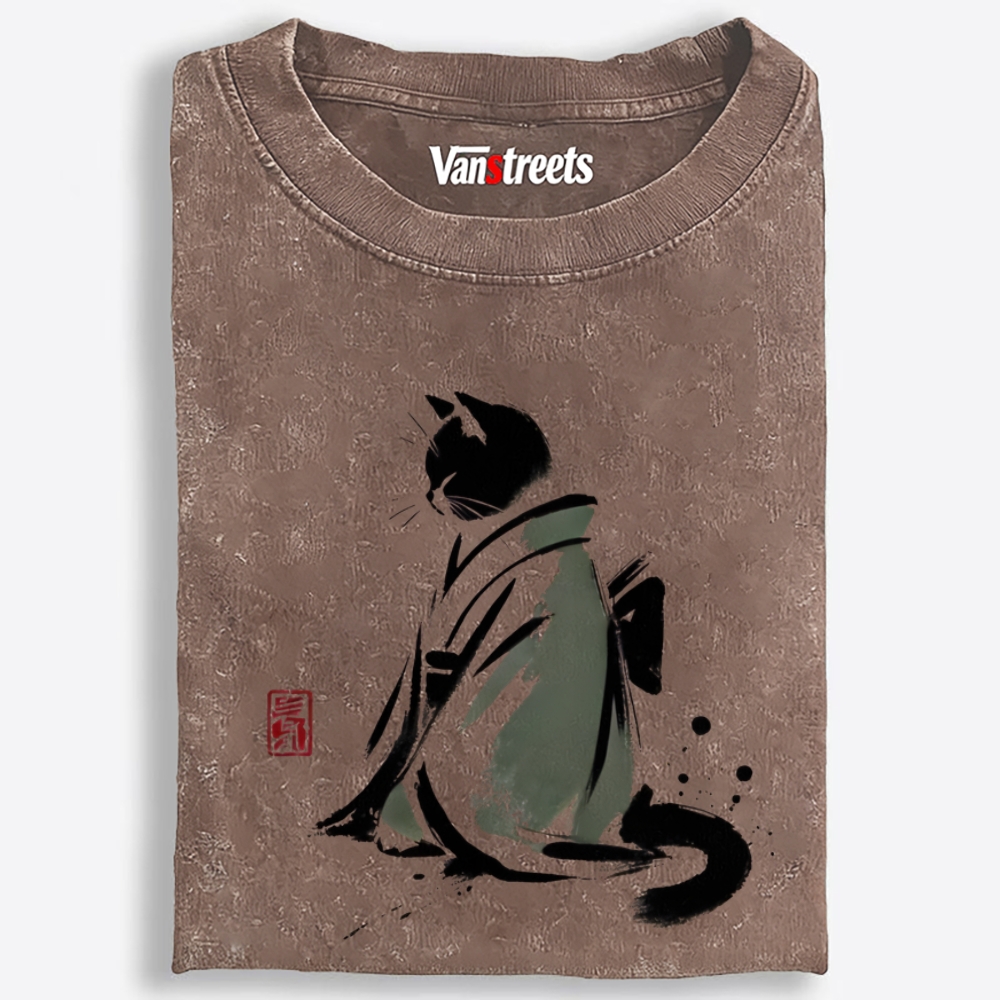 Kimono Black Cat Retro Washed T-Shirt | 100% Cotton | Streetwear Essential