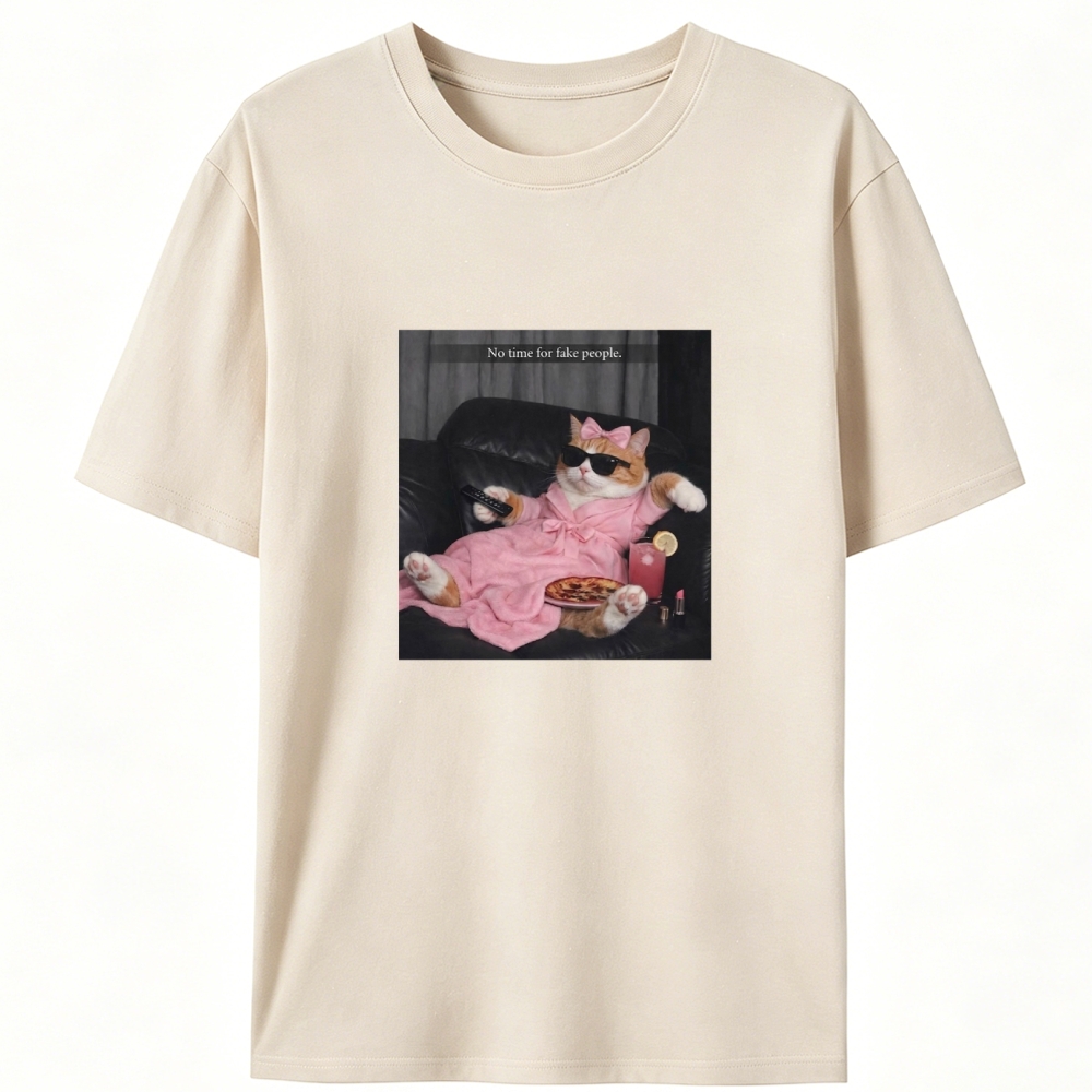 Chill Queen Cat Retro Designed for Women - Slim Fit Cotton Tee