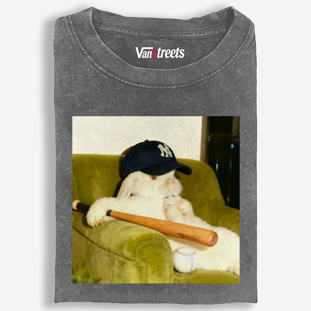 Baseball Rabbit With Bat NY Yankees Retro Washed T-Shirt | 100% Cotton | Streetwear Essential