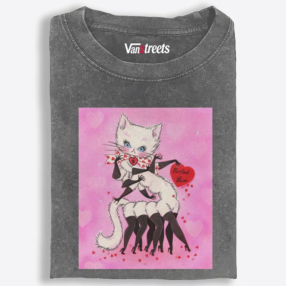 Purrfect Lover Cat Retro Washed T-Shirt | 100% Cotton | Streetwear Essential