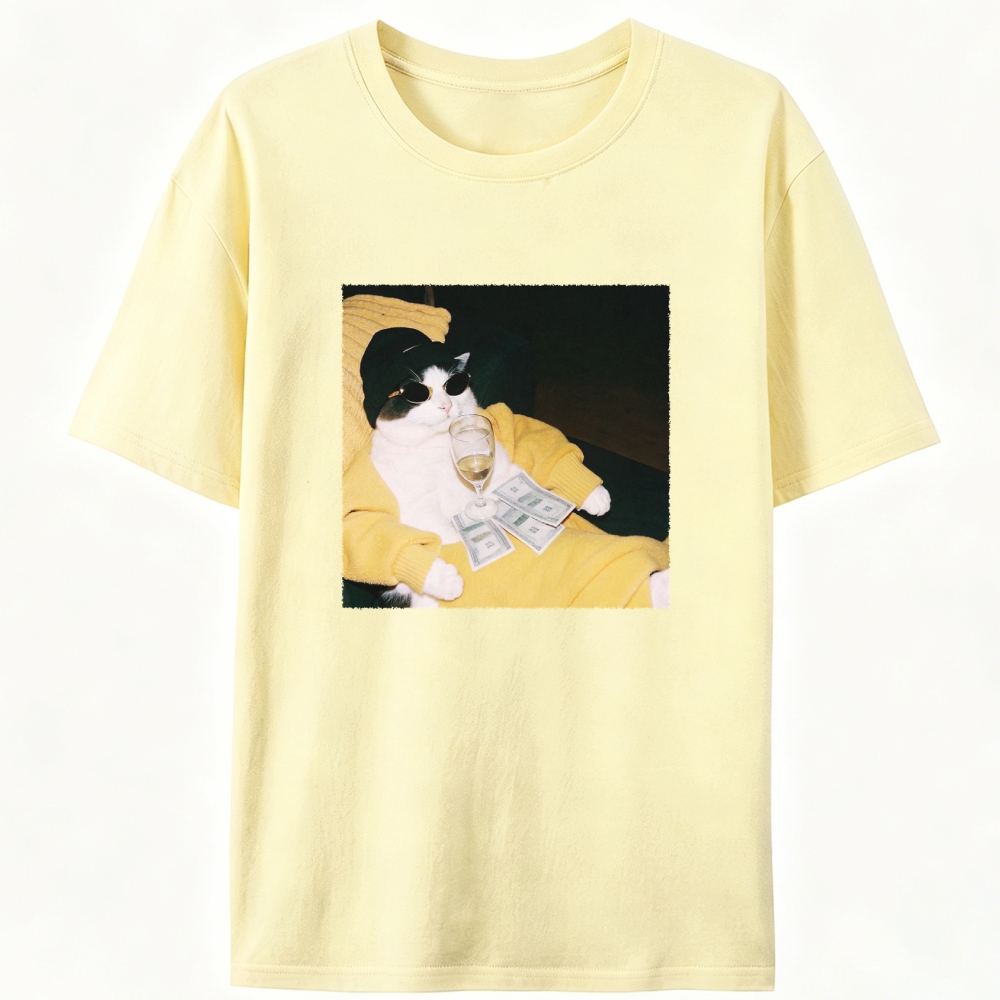 Rich Boss Cat Retro Designed for Women - Slim Fit Cotton Tee