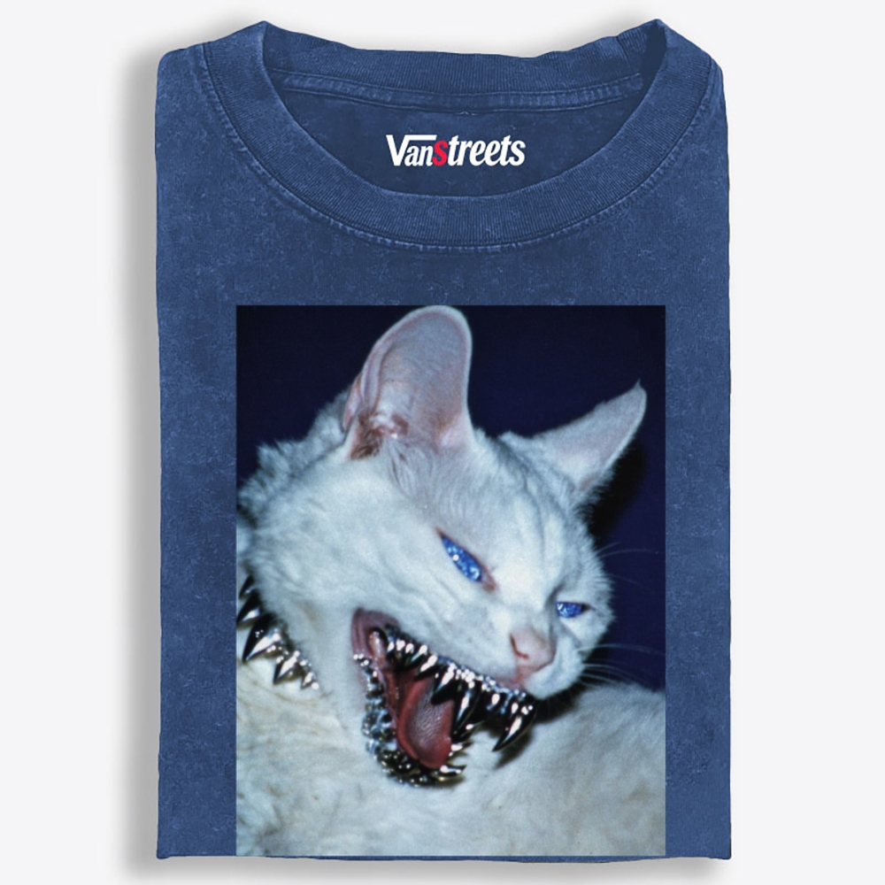 Blue Eyed Hardcore Spiky Cat Retro Washed T-Shirt | 100% Cotton | Streetwear Essential