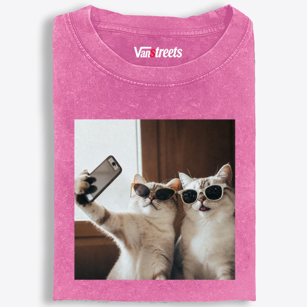 Sunglasses Cats Selfie Funny Retro Washed T-Shirt | 100% Cotton | Streetwear Essential