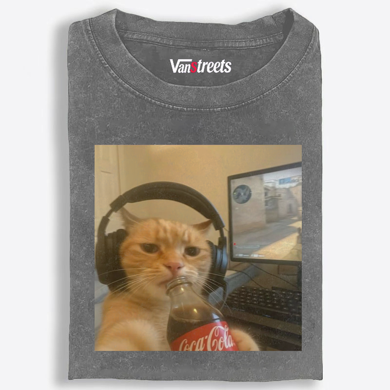Gaming Cat with Coca-Cola Retro Washed T-Shirt | 100% Cotton | Streetwear Essential