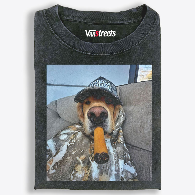 Cigar Golden Retriever Retro Washed T-Shirt | 100% Cotton | Streetwear Essential