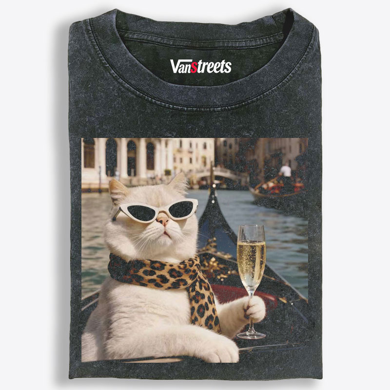 Venice Cat with Champagne Retro Washed T-Shirt | 100% Cotton | Streetwear Essential