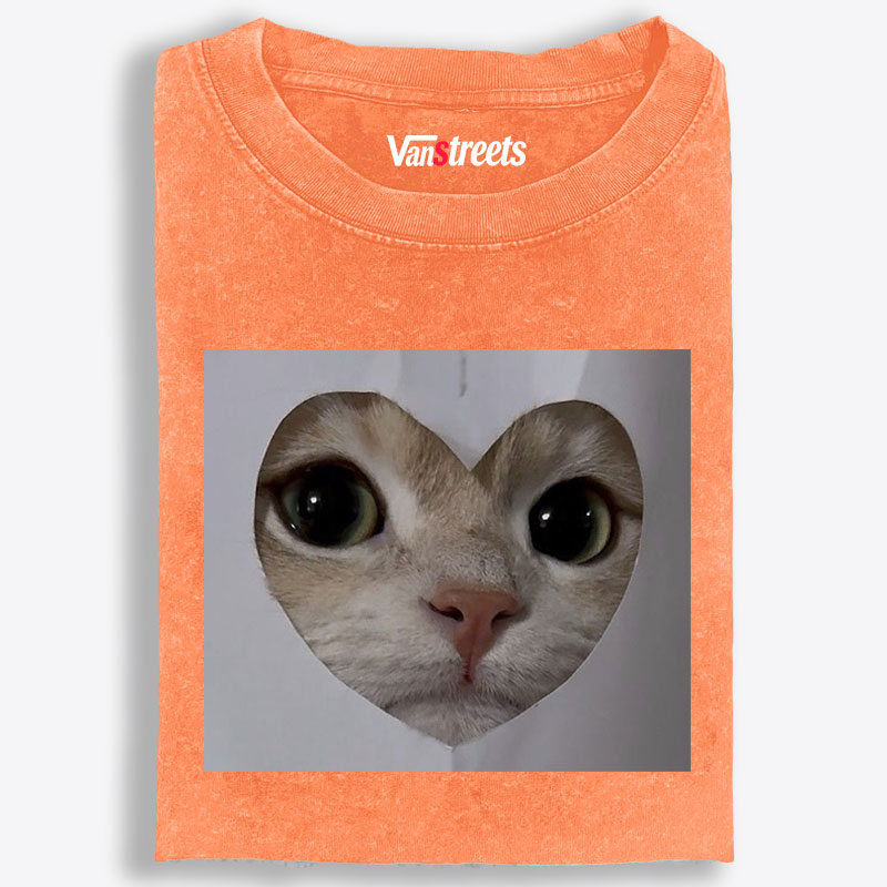 Heart Cutout Cat Face Retro Washed T-Shirt | 100% Cotton | Streetwear Essential