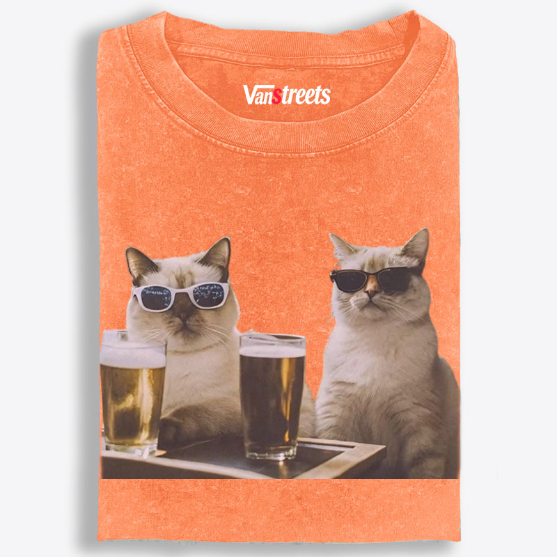 Cats at Bar with Beer Retro Washed T-Shirt | 100% Cotton | Streetwear Essential