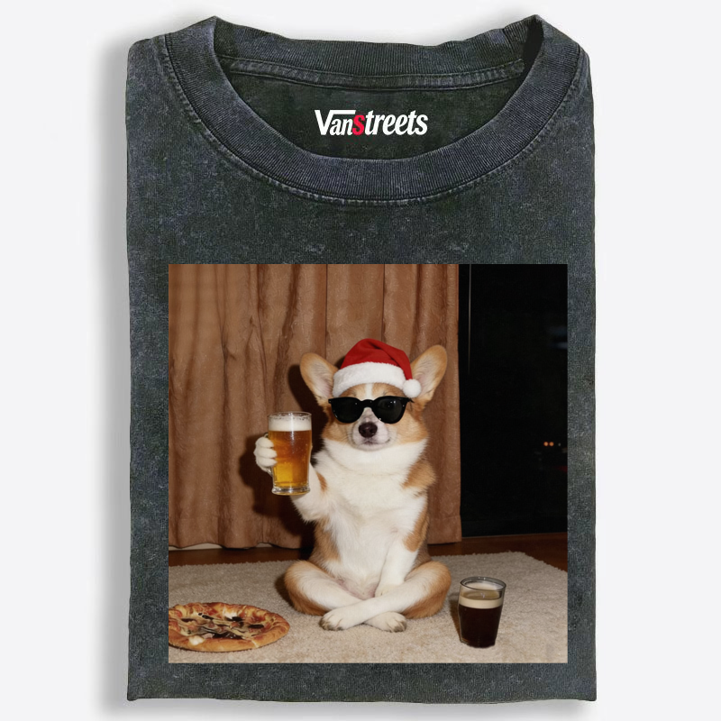 Christmas Hat Corgi Sunglasses Washed T-Shirt | 100% Cotton | Streetwear Essential