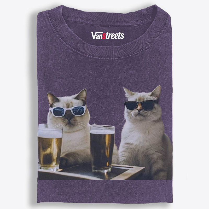 Cats at Bar with Beer Retro Washed T-Shirt | 100% Cotton | Streetwear Essential