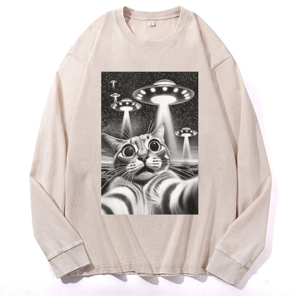 Cat Selfie with UFOs Sci-Fi Retro Washed Long Sleeve T-Shirt