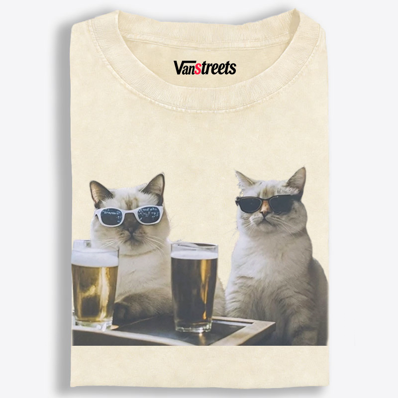 Cats at Bar with Beer Retro Washed T-Shirt | 100% Cotton | Streetwear Essential