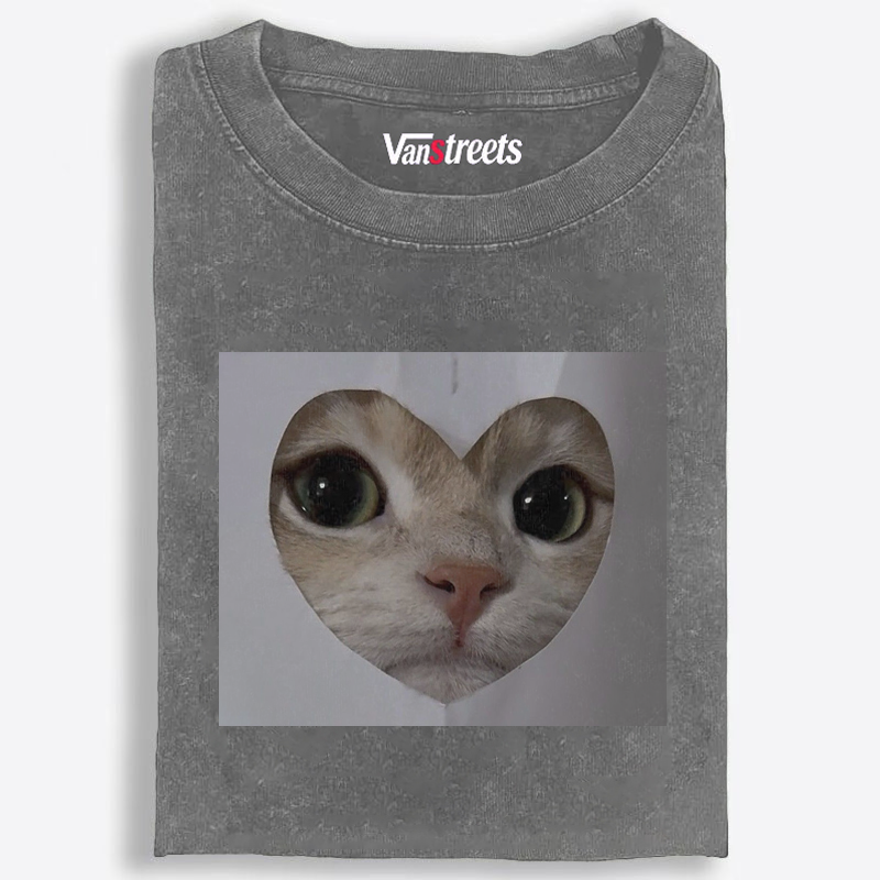 Heart Cutout Cat Face Retro Washed T-Shirt | 100% Cotton | Streetwear Essential