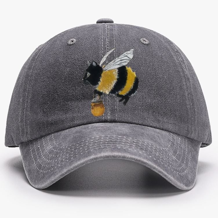 Bee Cat Catching Mouse Retro Washed Baseball Cap