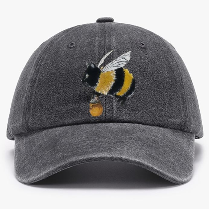Bee Cat Catching Mouse Retro Washed Baseball Cap