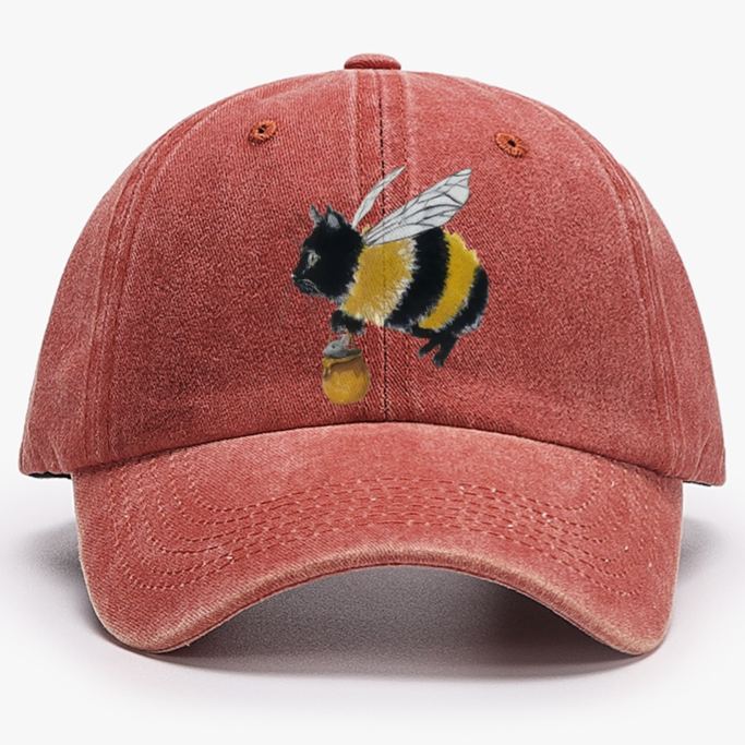 Bee Cat Catching Mouse Retro Washed Baseball Cap