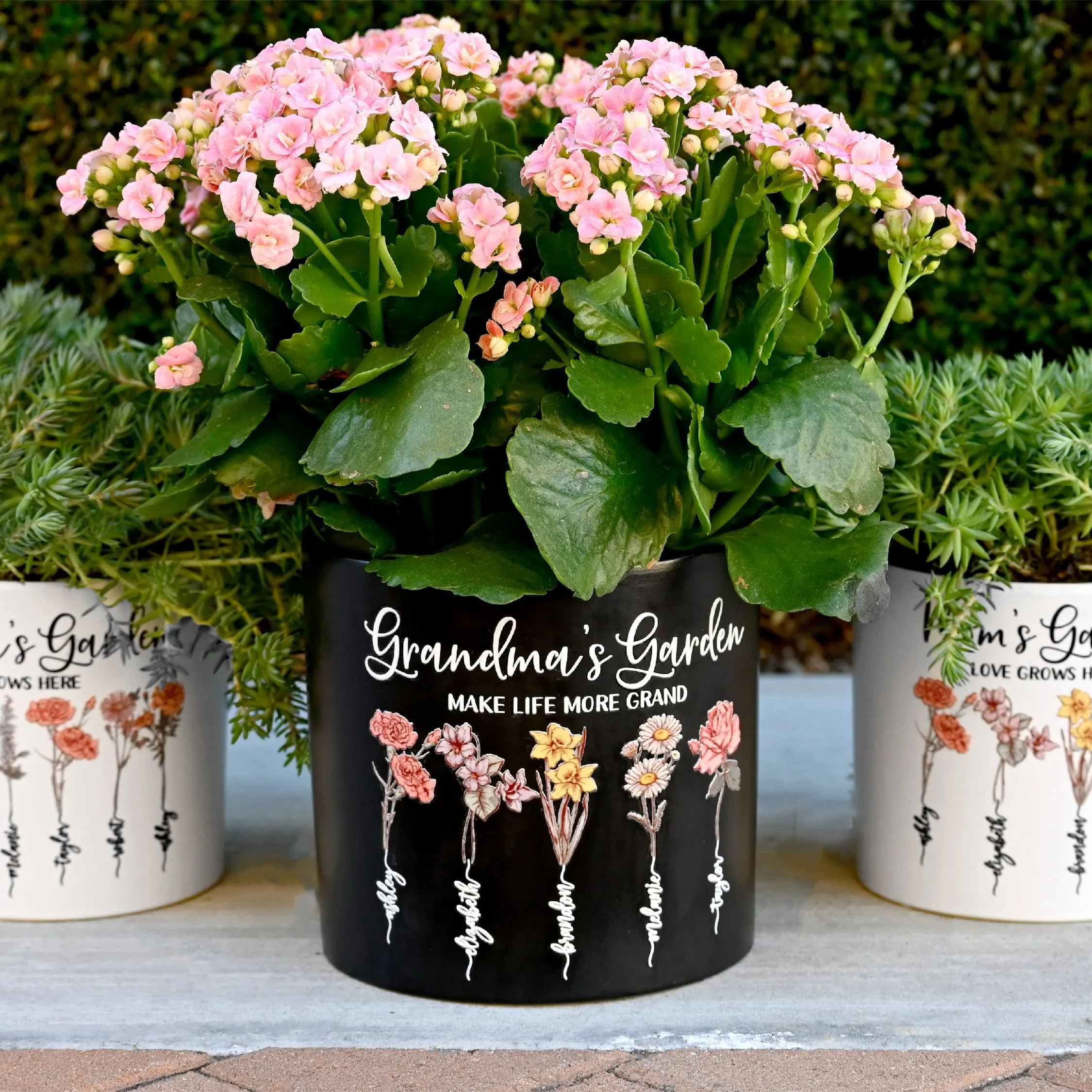 Grandma‘s Garden Personalized Birth Flower Pot Gift for Grandma/Mom