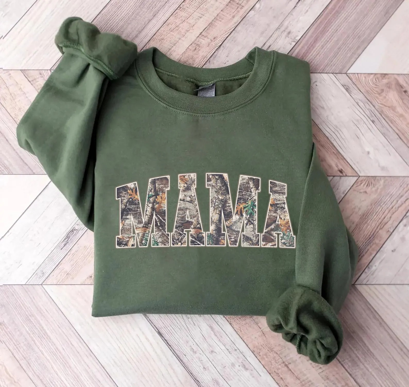 Hunting Camo Mama T-Shirt