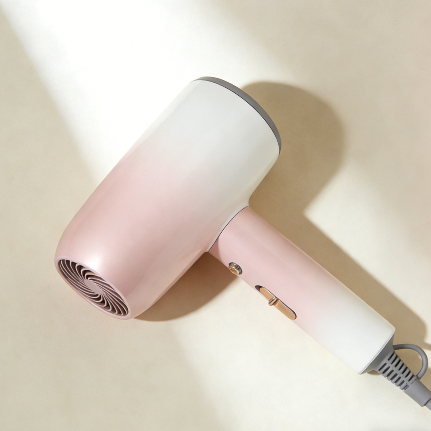 Suszarka do włosów z jonizacją