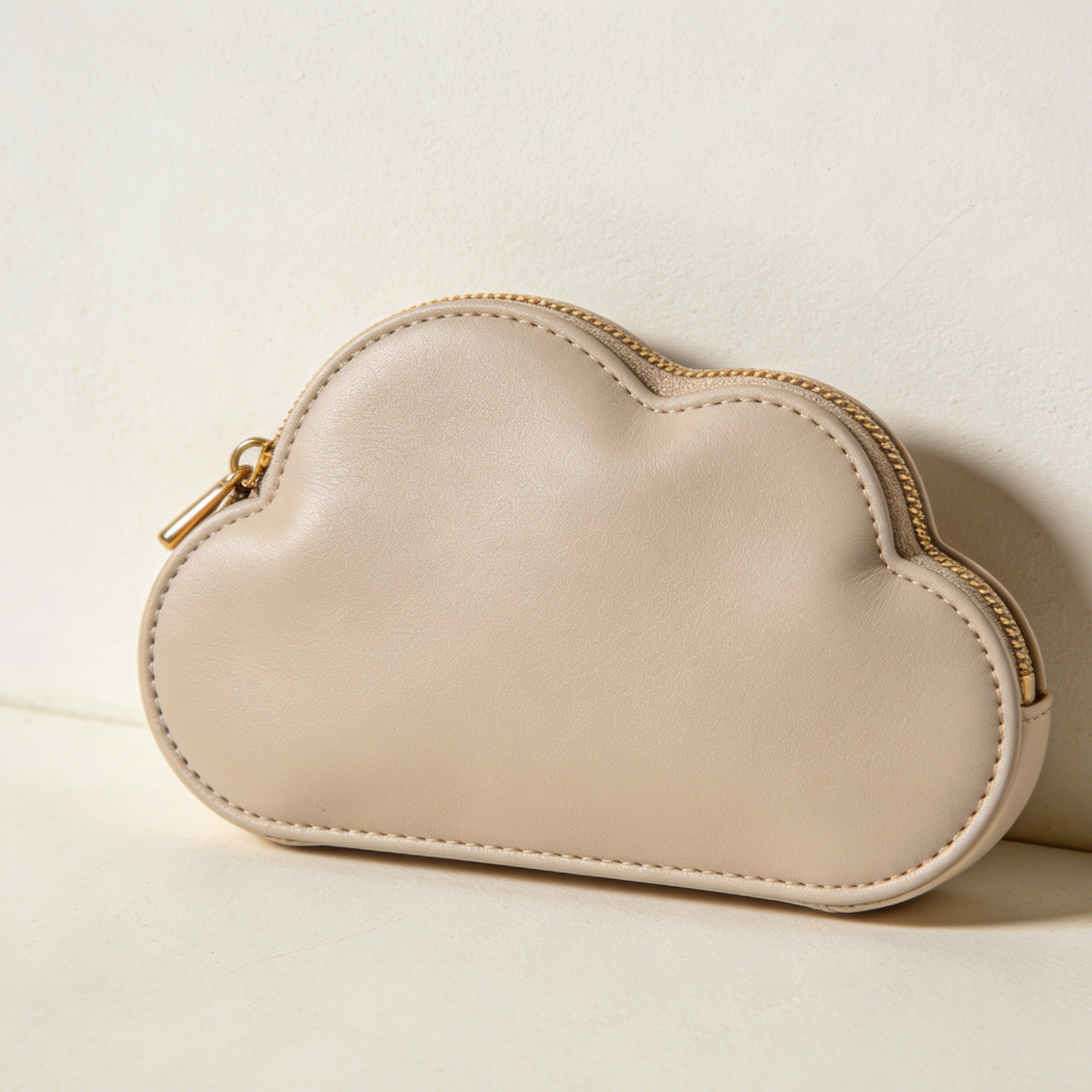 Portmonetka w kształcie chmurki