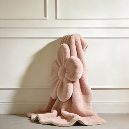 Koc pluszowy w kształcie kwiatu