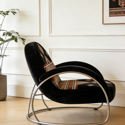 Okrągłe żelazne krzesło wypoczynkowe