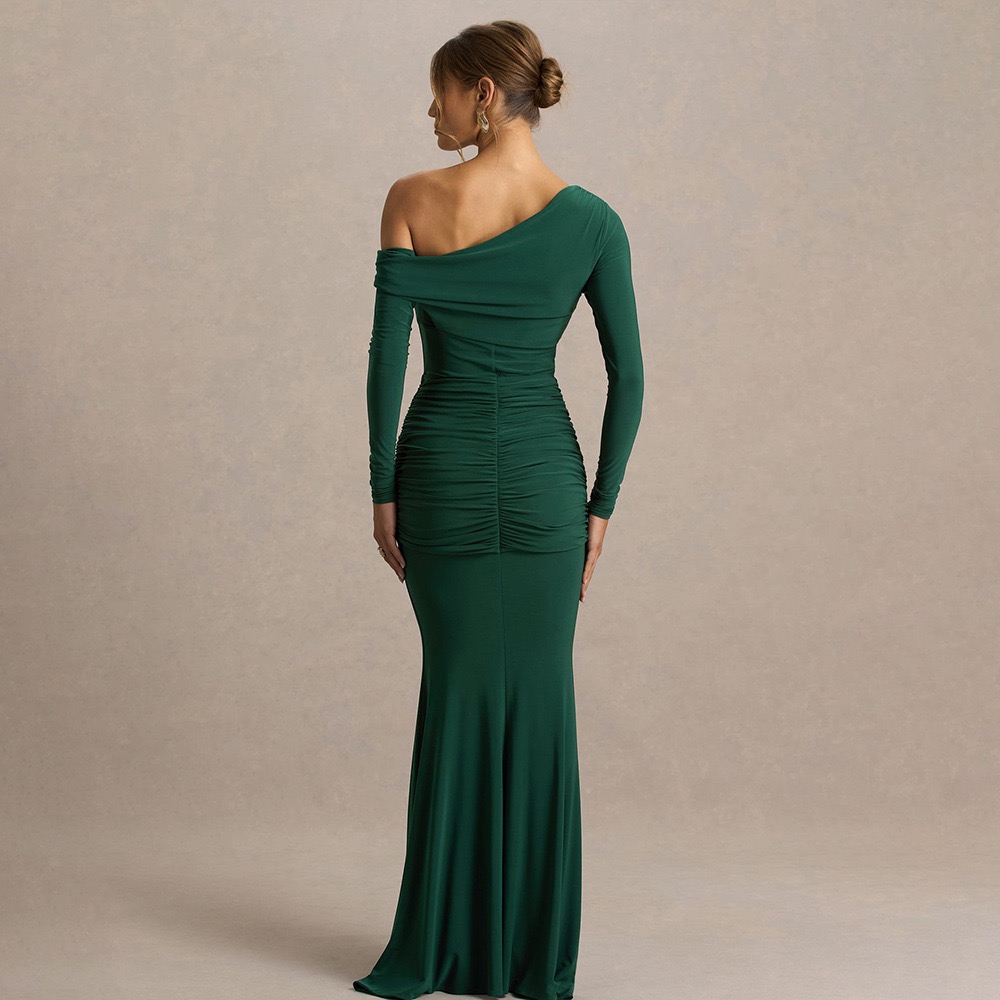 Elegant Evening Gown for Banquets Fitted Off-Shoulder Ribbon Fishtail Dress