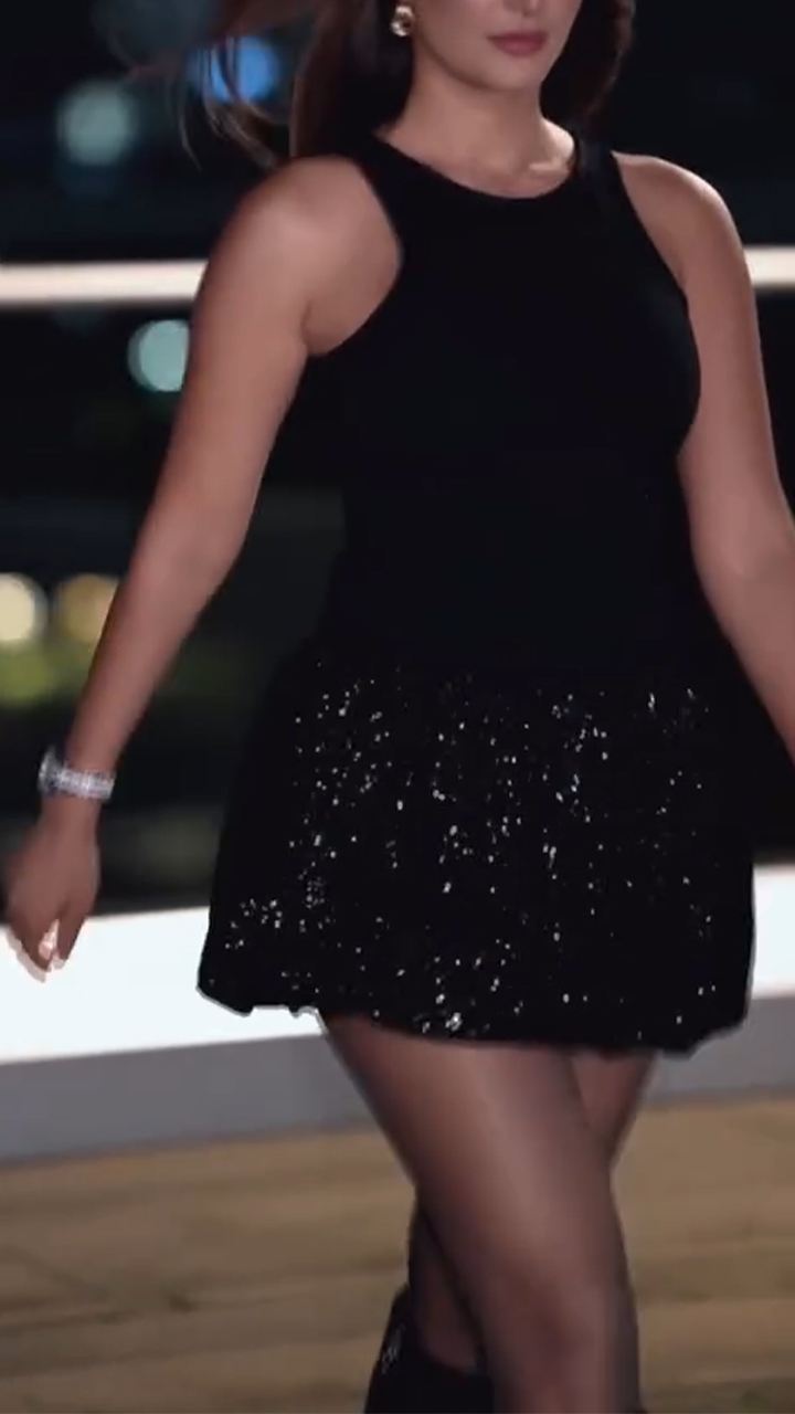 Women Round Neck Spliced ​​sequin Slim Casual Dress