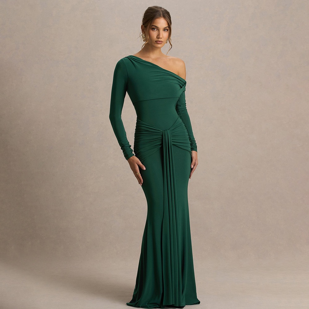 Elegant Evening Gown for Banquets Fitted Off-Shoulder Ribbon Fishtail Dress