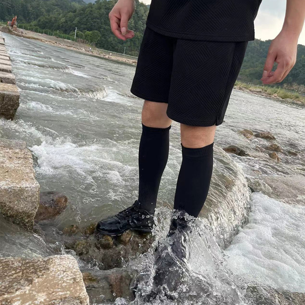 Knee high Waterproof Socks Hiking Wading Outdoor Camping Cycling Skiing Mountaineering Warm Long Knee high Waterproof Sock