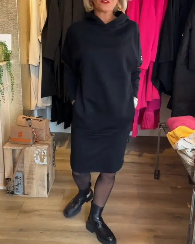 Kleid mit Kapuze