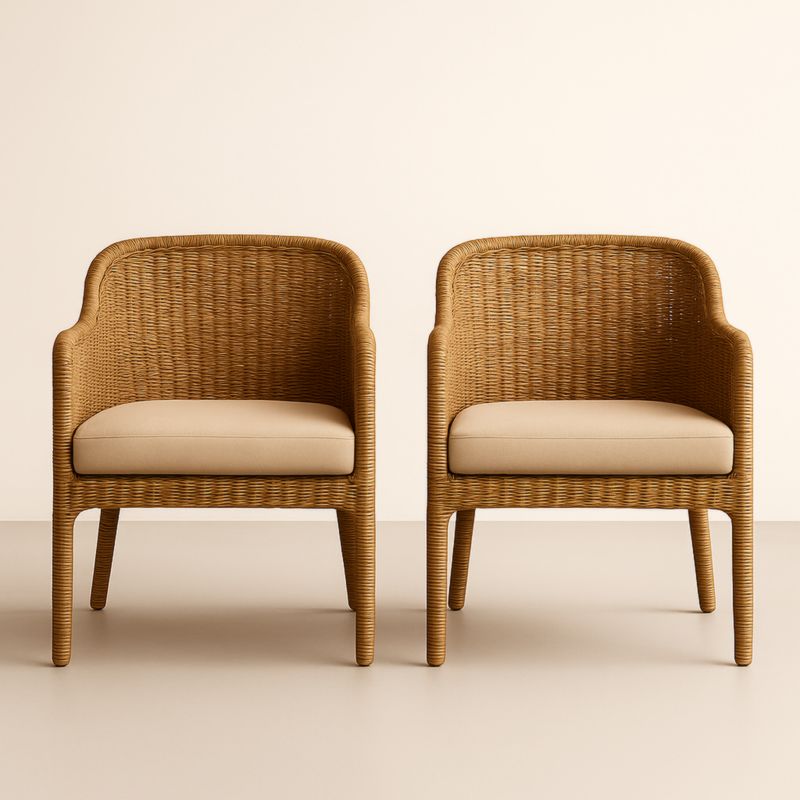 Lot de 2 fauteuils en résine tressée avec coussins beige