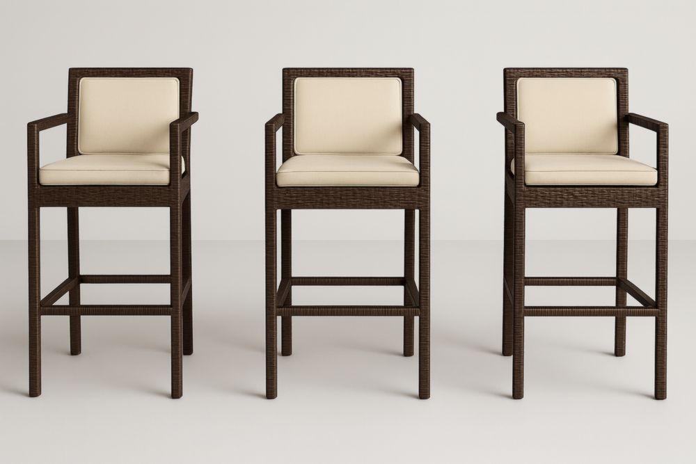 Lot de 3 chaises de bar en résine tressée avec coussins beige