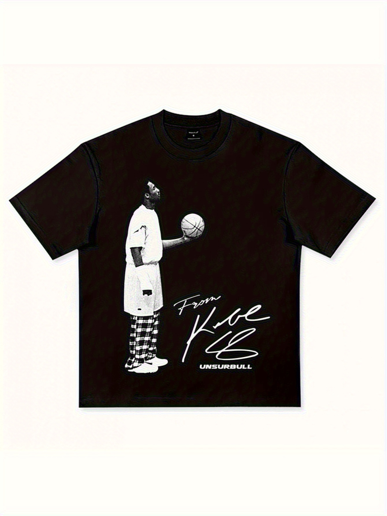 Men's Basketball Jersey T-Shirt with Dunking Player Graphic - Yellow & Black Team Design, Breathable Moisture-Wicking Short Sleeve Shirt for Casual Wear, Training & | All-Season Round Neck Tee