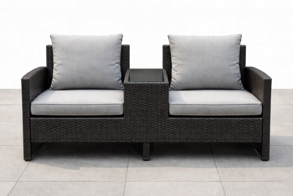 Divano Esterno in Rattan Sintetico 2 Posti con Cuscini in Poliestere Grigio e Tavolino in Vetro