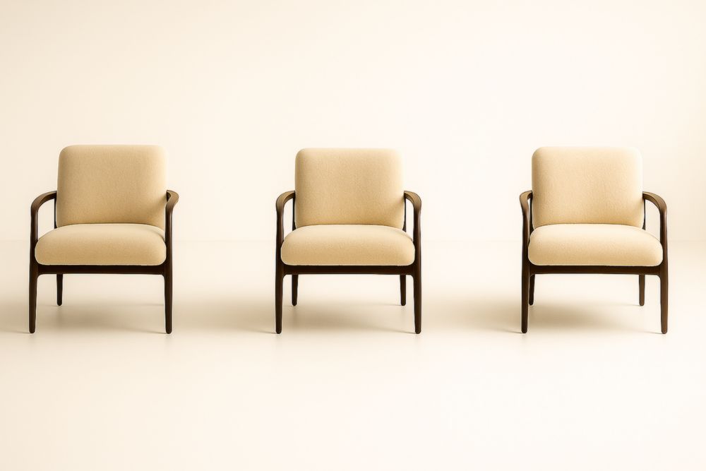 Set di 3 poltrone in tessuto lino beige con struttura in legno massello