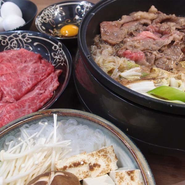 三重県産 松阪牛ロースすきやき用 500g【おいしいお取り寄せ】