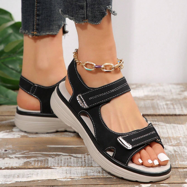 🔥Last Day Promotion 70% OFF🔥 - Women's orthopedic shoes with soft, anti-slip soles