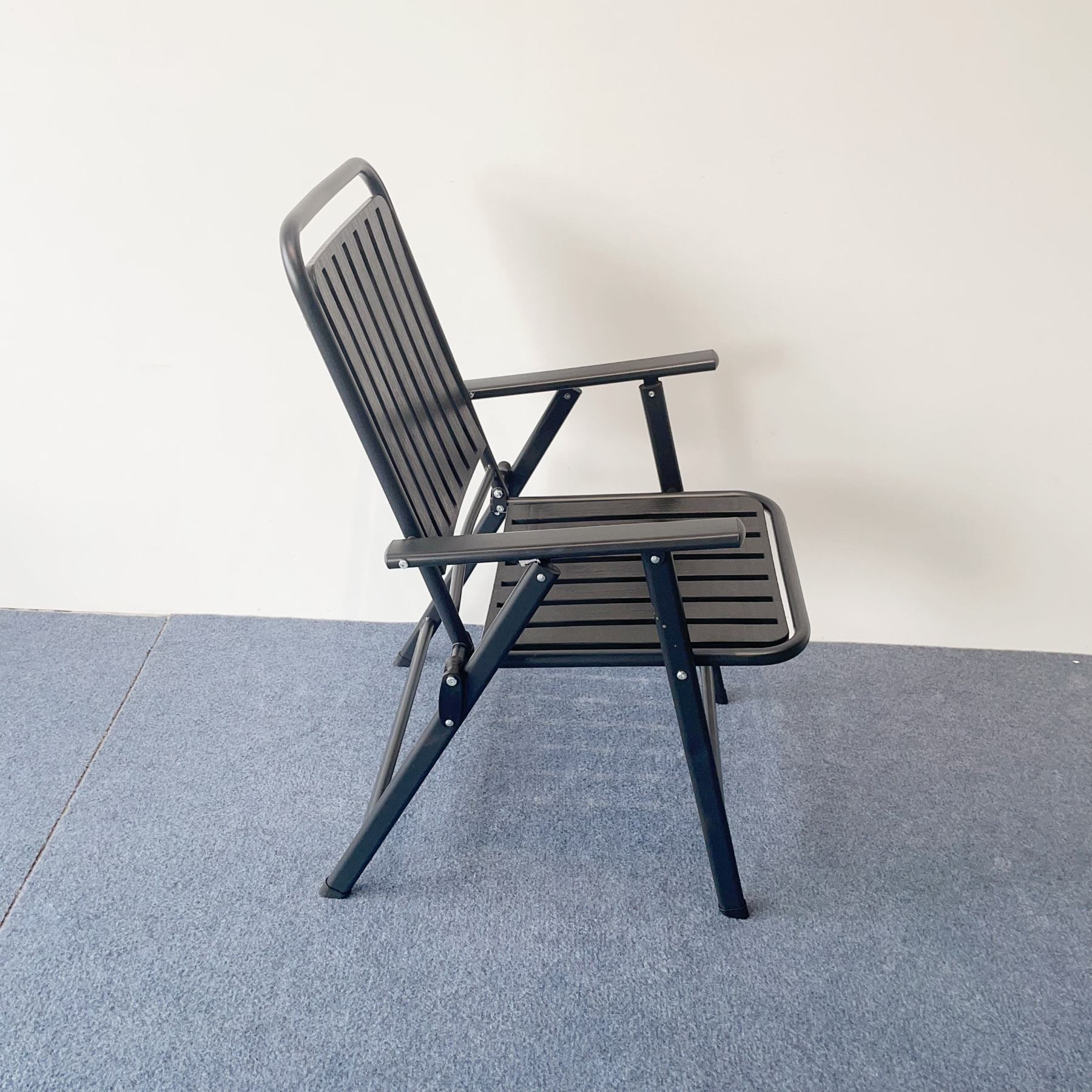 Modern Outdoor Foldable Metal Chair