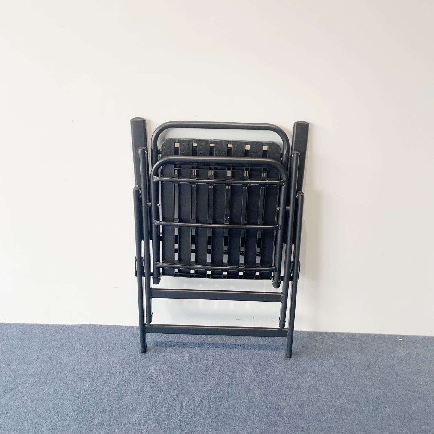 Modern Outdoor Foldable Metal Chair