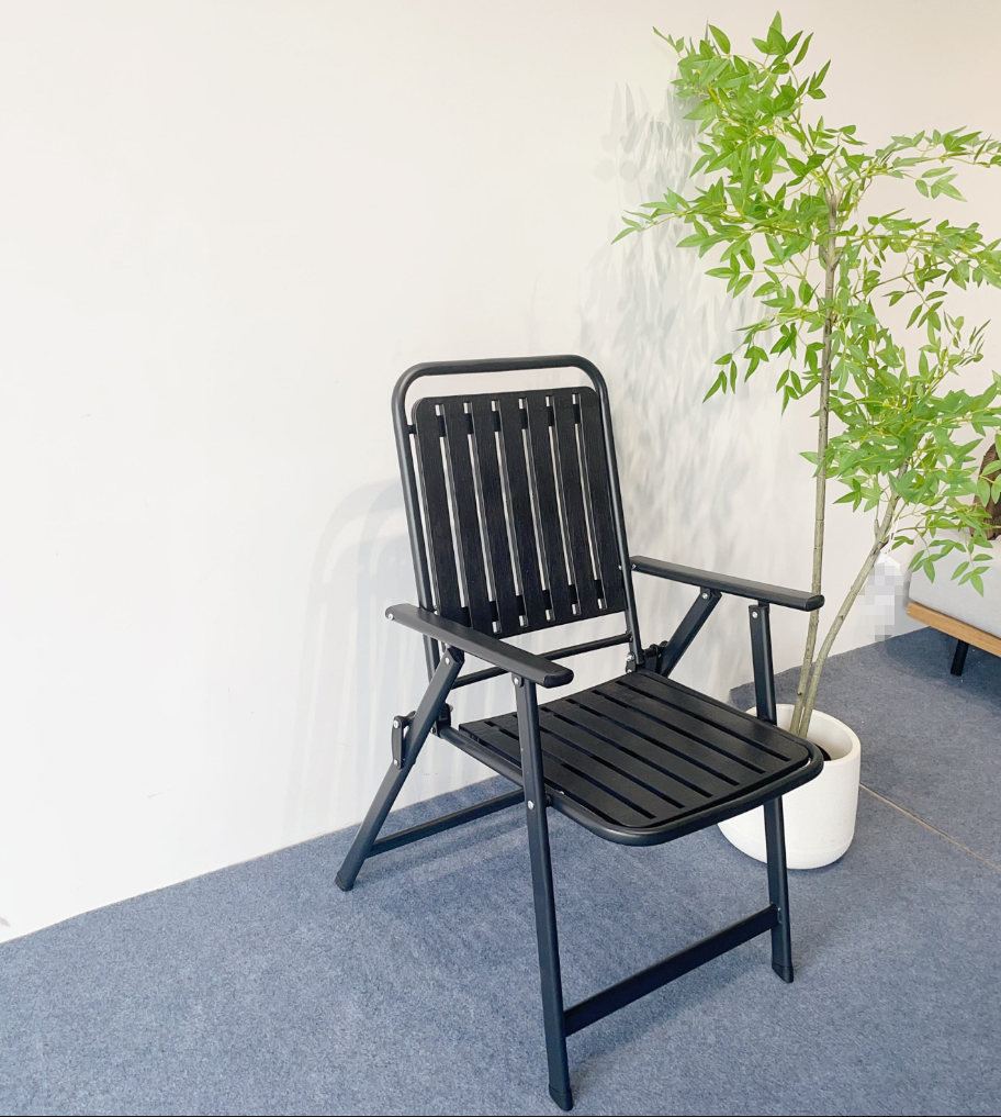Modern Outdoor Foldable Metal Chair