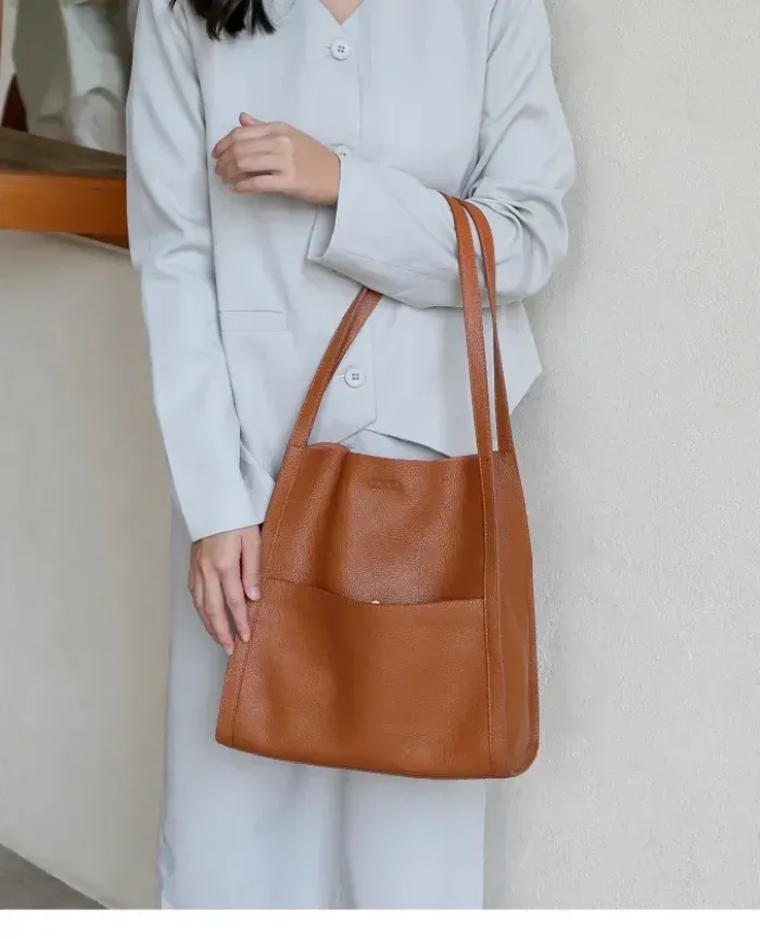 EGYSZERŰ VÁLTÁSKA VALÓDI BŐRBŐL