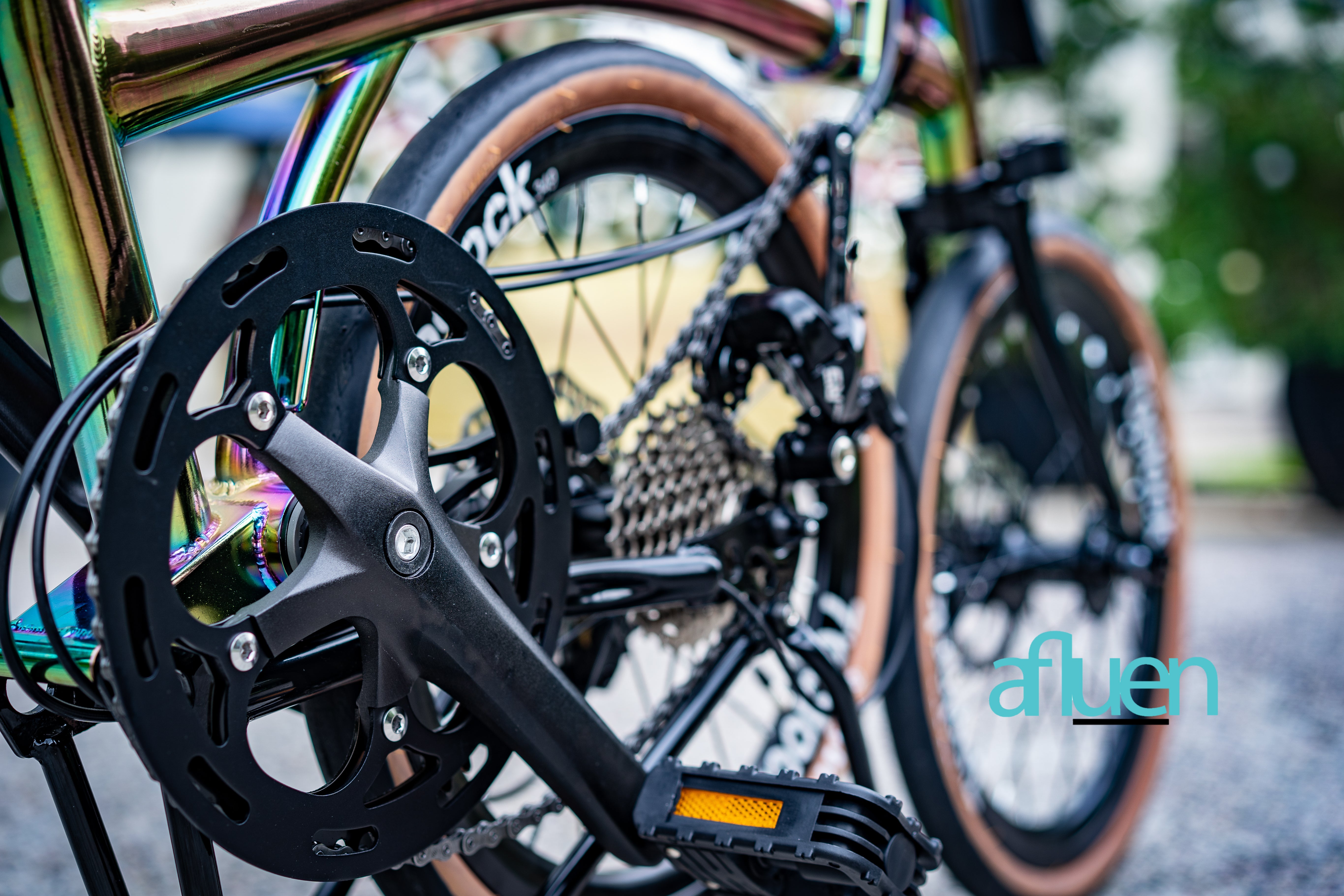 Bicicleta plegable Avro Foldie – 16 pulgadas, 9 velocidades, freno de disco